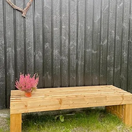 Mountain Gem With Inout In